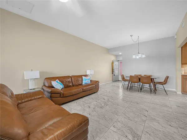 1102 ASHTON PALMS DR, Lake Wales, FL 33859