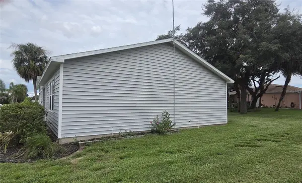 7098 ALAMANDA BLVD W, Lake Wales, FL 33898