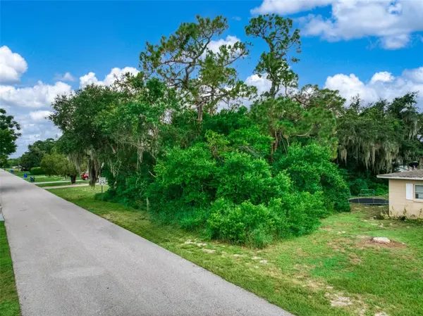 SWALLOW AVE, Sebring, FL 33870