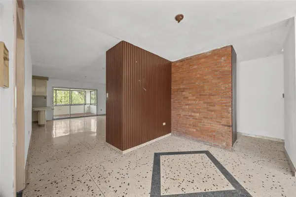 5 TOLEDO ST, Caguas, PR 00725
