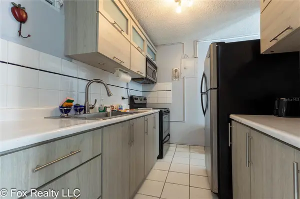 B4 URB VISTA AZUL, Rincon, PR 00677