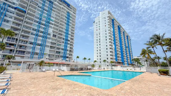 5349 AVE. ISLA VERDE #601, Carolina, PR 00979
