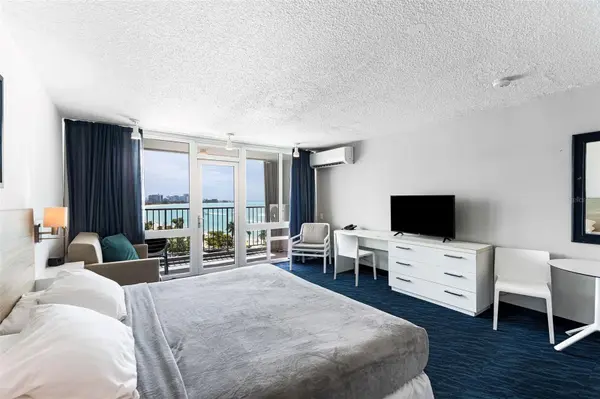 6165 ISLA VERDE AVE. #853, Carolina, PR 00979