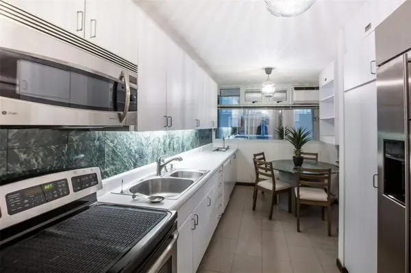 76 Kings Court 76 KINGS COURT #903, San Juan, PR 00907