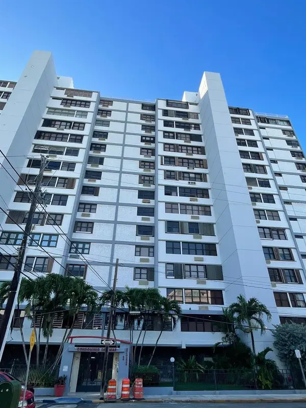 20 DELCASSE ST #3, San Juan, PR 00907