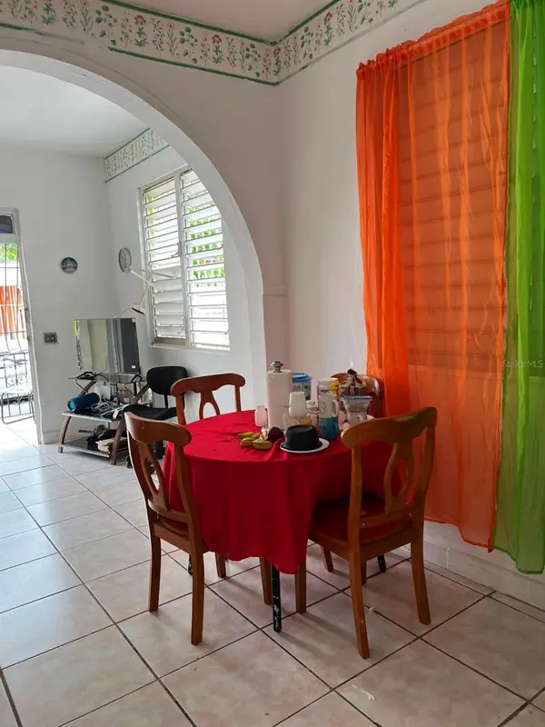 258 H BARTOLOME DE LAS CASAS, SANTURCE, San Juan, PR 00915