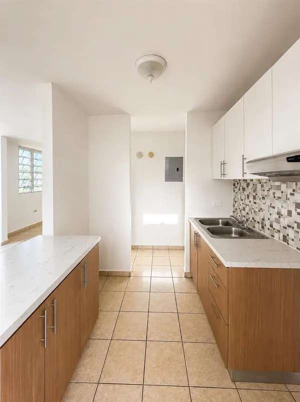 H150 CALLE JUGUILLA URB HACIENDA GUAMANI, Guayama, PR 00784