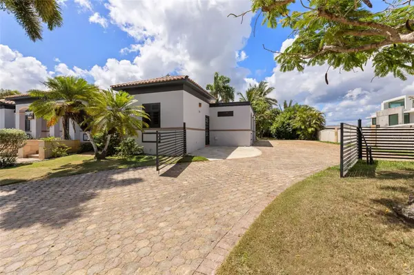 ZARAGOZA ST. HACIENDA EL MOLINO #C-12, Vega Alta, PR 00692