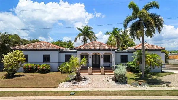 ZARAGOZA ST. HACIENDA EL MOLINO #C-12, Vega Alta, PR 00692