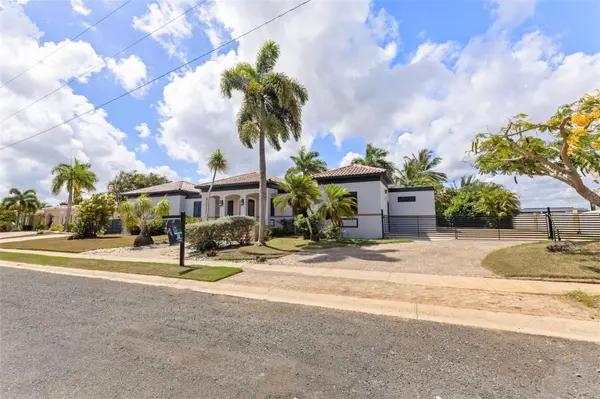 ZARAGOZA ST. HACIENDA EL MOLINO #C-12, Vega Alta, PR 00692