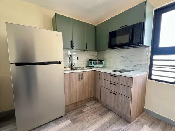 84 ST. URB SIERRA BAYAMON 98-1 #APT. #7, Bayamon, PR 00961