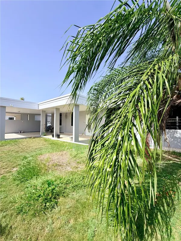 #131 CALLE HARRISON BASE RAMEY, Aguadilla, PR 00603