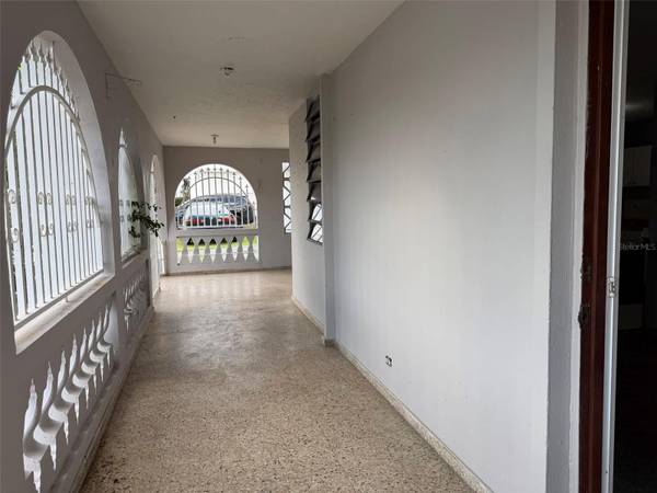 Calle 5 Blq 4 J 21 VILLAS DEL REY, Caguas, PR 00725
