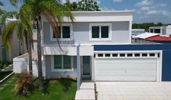 Calle 10 S7, Toa Alta, PR 00953