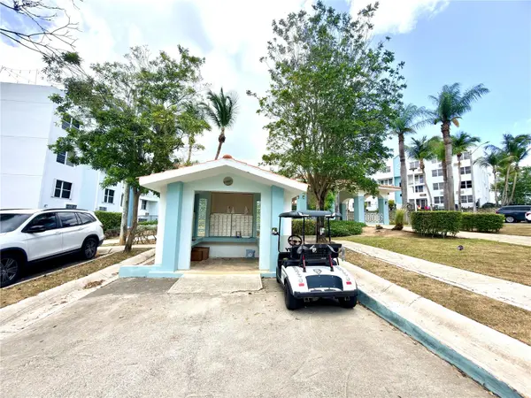 Cond. THE RESIDENCE AT PARQUE ESCORIAL #21-30, Carolina, PR 00987