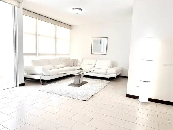 6400 ISLA VERDE AVE #6 J, Carolina, PR 00979