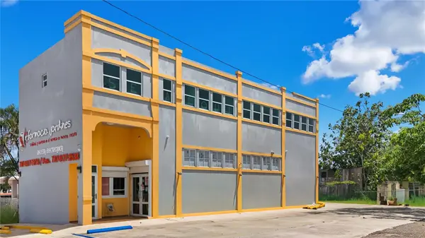 16 GUARICO AVE, Vega Baja, PR 00693