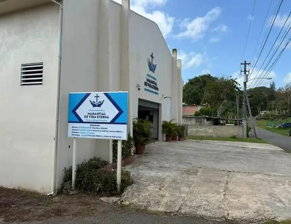 6-7 CRUZ DE MALTA, Sabana Hoyos, PR 00688