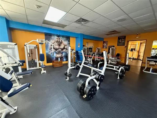 5858 Isla Veede ISLA VERDE AVENUE #911, Carolina, PR 00979