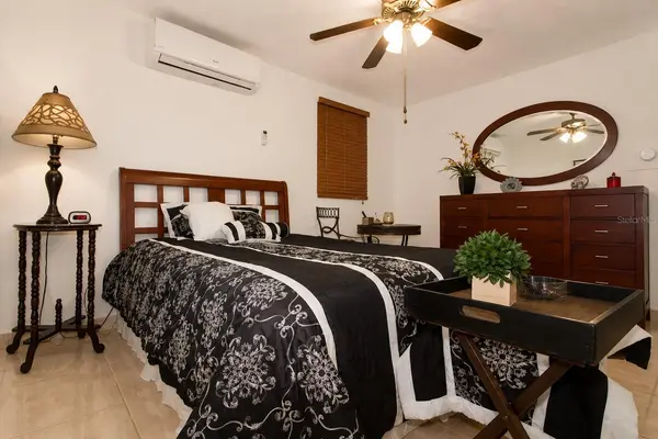 Calle 1 QUINTAS DE CANDELERO #C26, Humacao, PR 00791