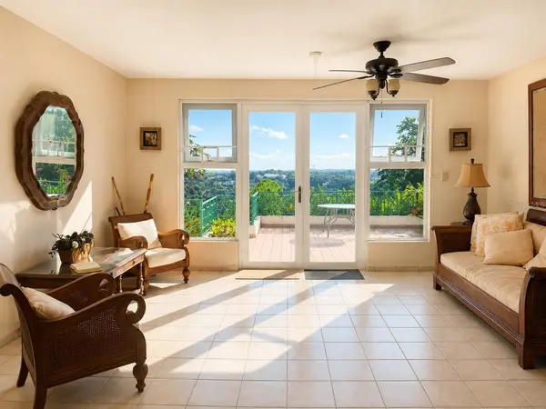10 CAMINO PEPE BURGOS, Guaynabo, PR 00970