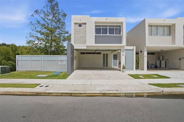 Cll 11 URB. BELMONT #32, Guaynabo, PR 00969