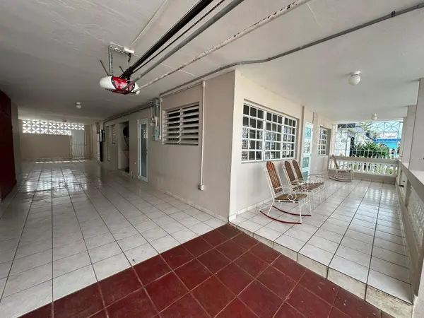 AH 19 JARDINES DE COUNTRY CLUB, Carolina, PR 00979