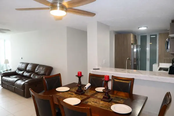 27 AVE LAGUNA GARDENS #GH, Carolina, PR 00979