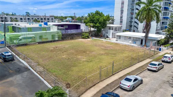 CALLE COSTA RICA #A-17 & A18, San Juan, PR 00917