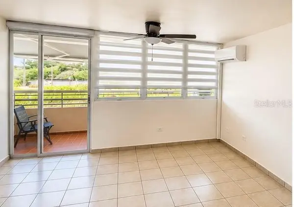 801-805 AVE. SOL #349, Vega Baja, PR 00693