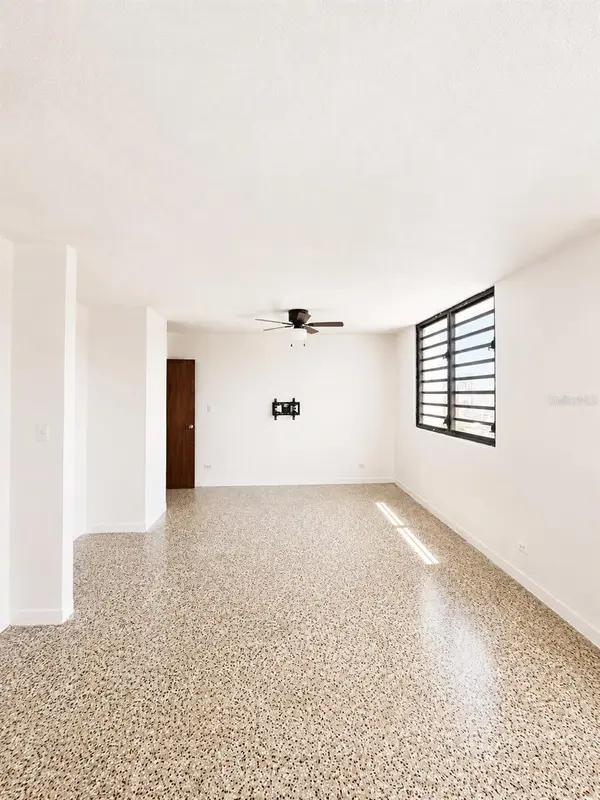 MIRAMAR TOWER 721 HERNANDEZ ST #11C, San Juan, PR 00907