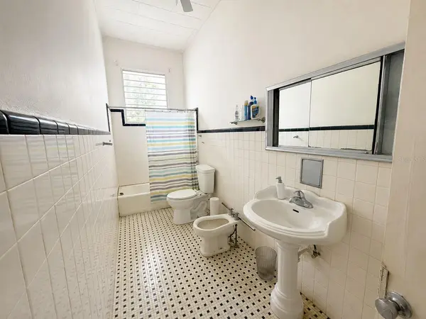 1 LUIS VENEGAS ST., Guayama, PR 00784