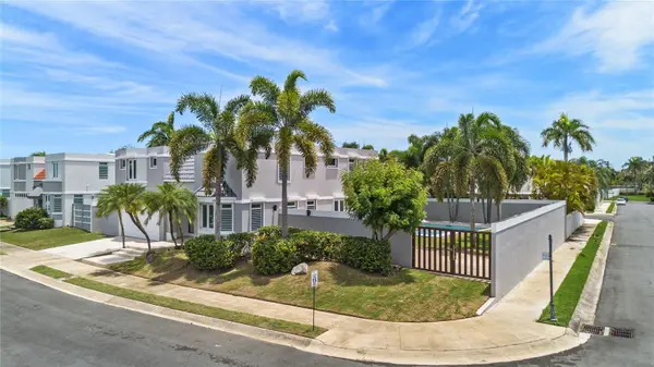 640 GOLFO DE ALASKA #H640, Dorado, PR 00646