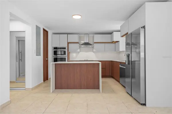 640 GOLFO DE ALASKA #H640, Dorado, PR 00646