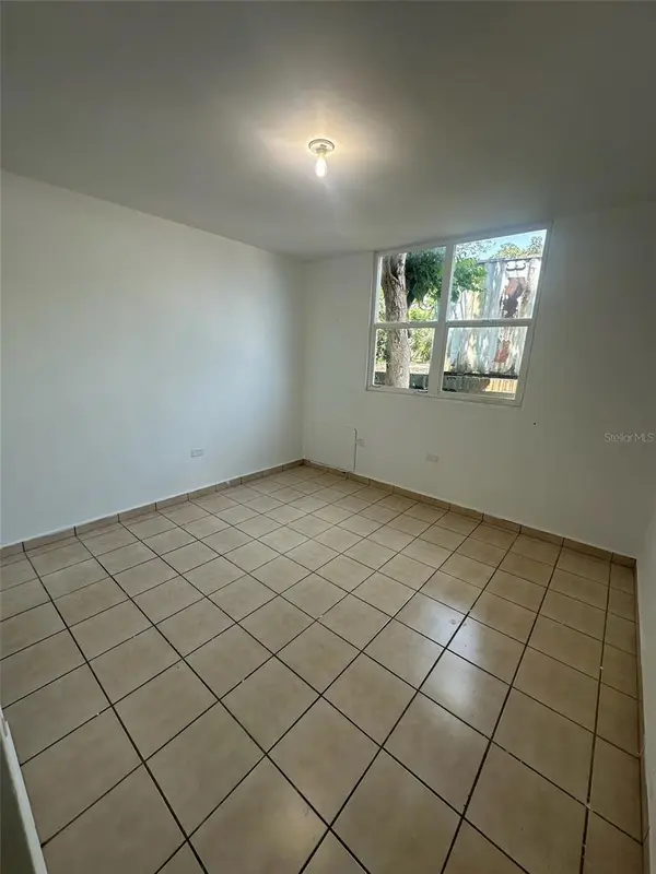 Apt 123 PR 190 / SERATE #123, Carolina, PR 00982