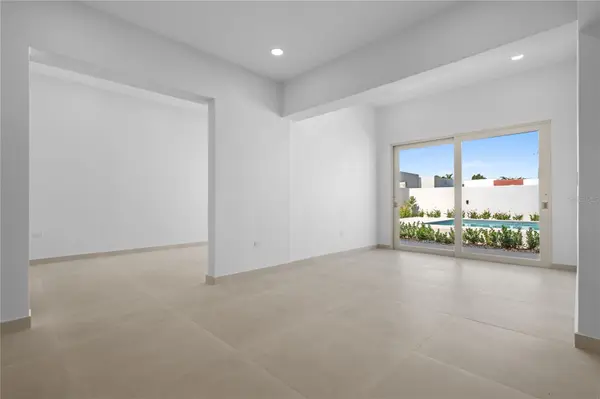 E 10 CALLE MADRE PERLA, Dorado, PR 00646