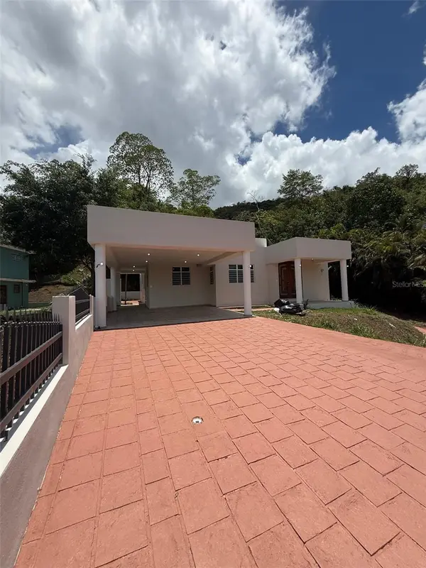 796 BAIROA, Caguas, PR 00725