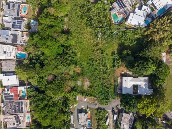 km 1.3 ALEJANDRINO AVE, Guaynabo, PR 00969