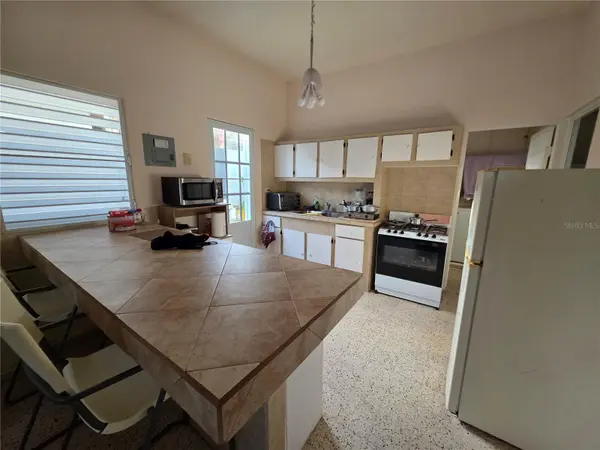 532 ANGEL M. MARIN, Arecibo, PR 00612