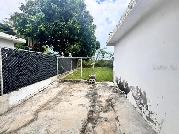 2 JARDINES DE COAMO #H, Coamo, PR 00769