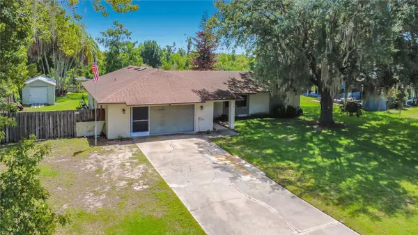 28800 TAMMI DR, Tavares, FL 32778