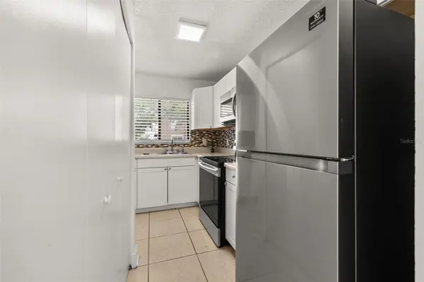 111 MICHELLE LN #B, Kissimmee, FL 34743