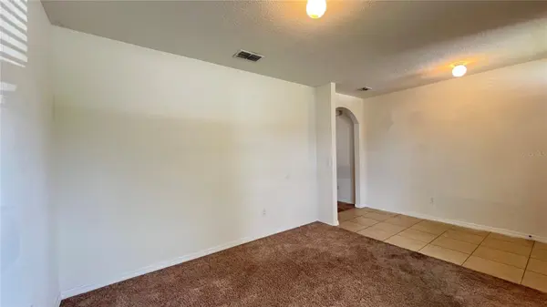 3670 MAIDENCAIN ST, Clermont, FL 34714
