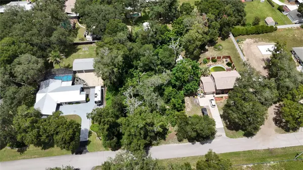 CLARK RD, Fruitland Park, FL 34731