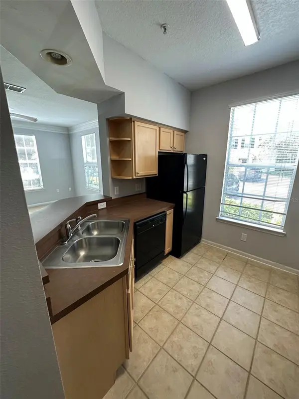 6005 NEWPORT LN #103, Orlando, FL 32821