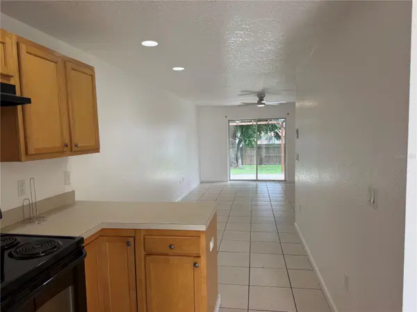 752 E BROOME ST, Clermont, FL 34711