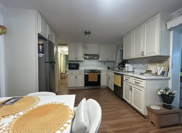 2455 ROYAL RD, Deland, FL 32724