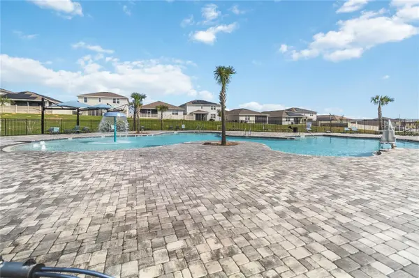 2620 MAGNOLIA AVE, Davenport, FL 33837