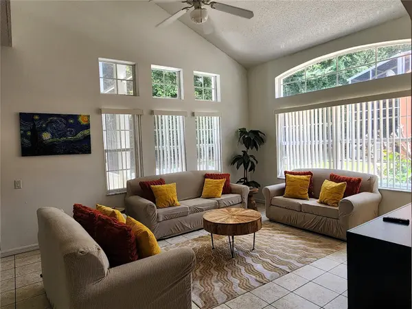 1013 PARK RIDGE CIR, Kissimmee, FL 34746