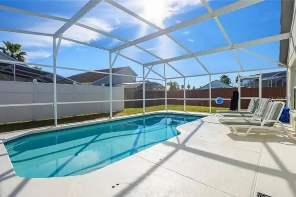 160 BLOOMINGDALE DR, Davenport, FL 33897